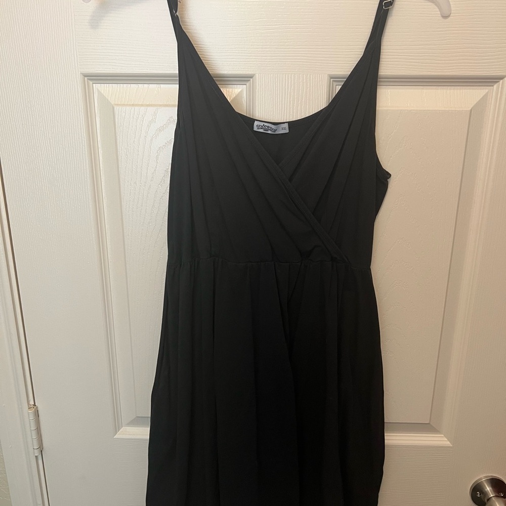 Charlotte Russe Black Spaghetti Strap Midi Sundress